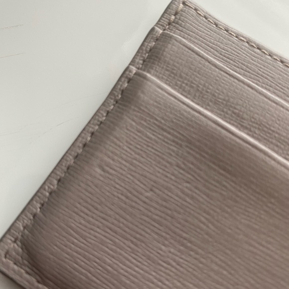 🎉SOLD 🎉Teddy blake card holder - Picture 4 of 5